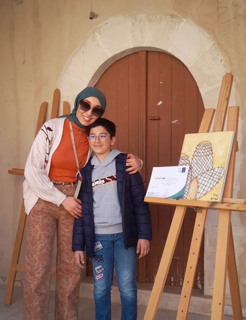 Raya aydi avec son élève journée mer 2
