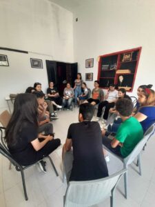 Jeunes en groupe