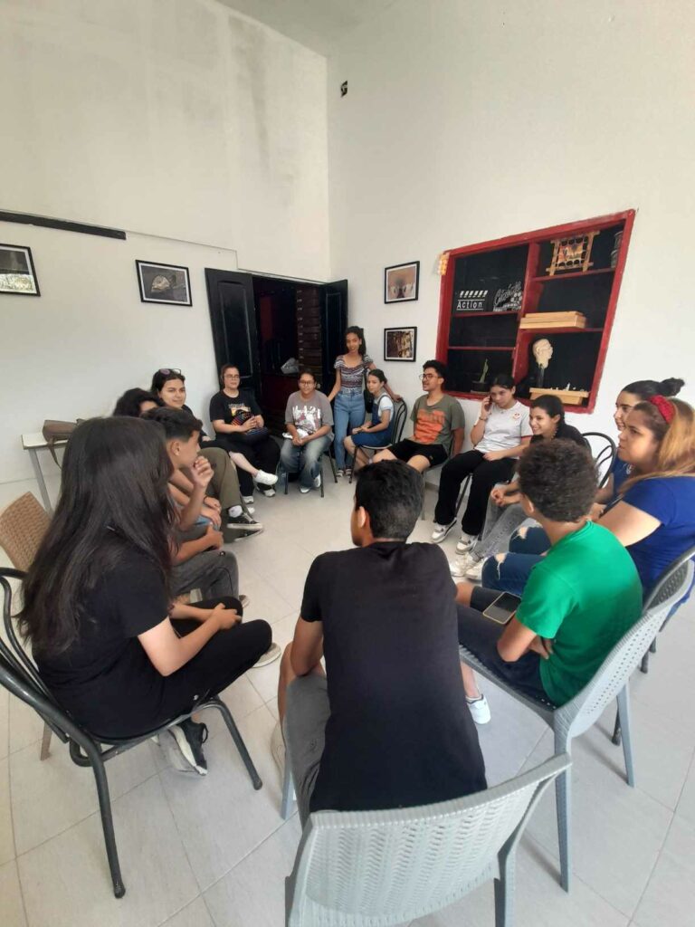 Jeunes en groupe